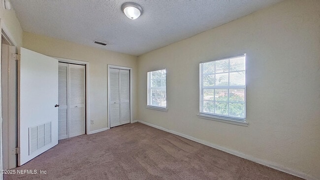 Building Photo - 2671 Forbes St