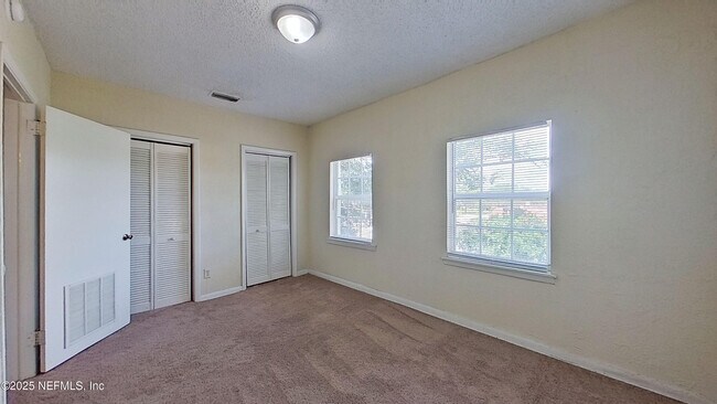 Building Photo - 2673 Forbes St