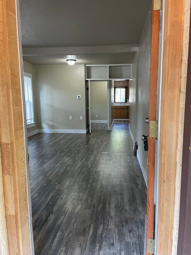 Building Photo - Cute 2 Bed 1 Bath Close to Old Town Fort C...