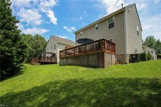 Building Photo - 109 Burgundy Rd