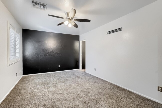 Building Photo - 15634 N 29th Way
