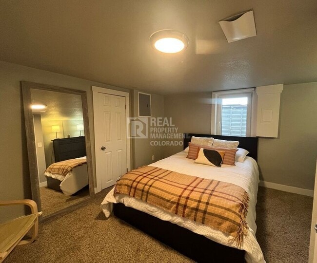 Building Photo - 108 Walnut St