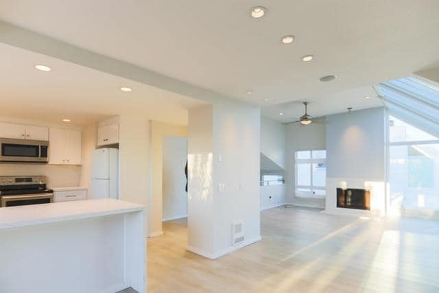 Building Photo - 307 Shoemaker Ln