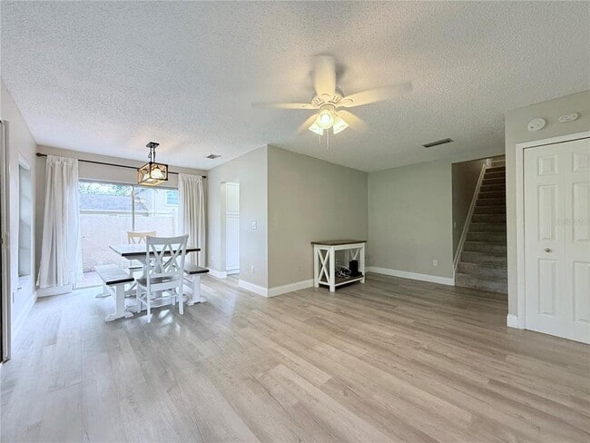 Building Photo - 11893 Raintree Dr
