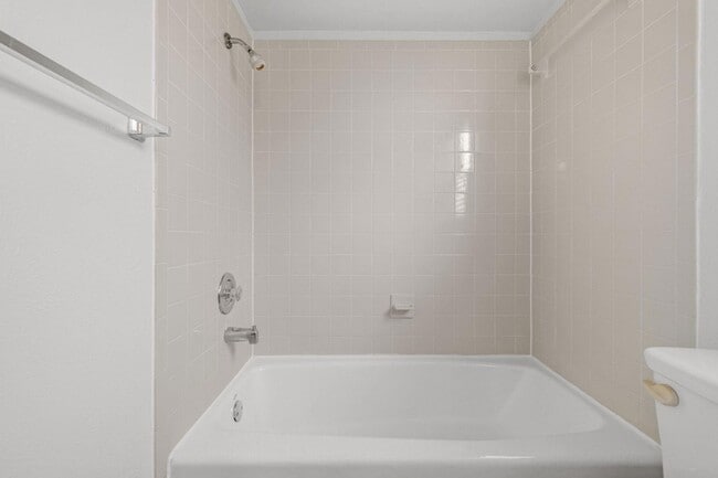 Building Photo - 3112 Freemont St