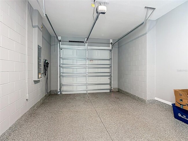 Building Photo - 7067 SW 60th Ln