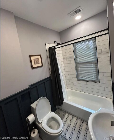 Building Photo - 2710 Wreford St