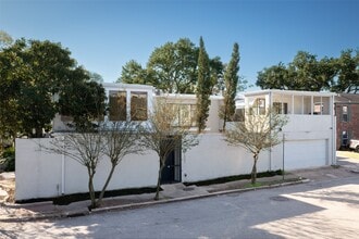 Building Photo - 1201 Autrey St