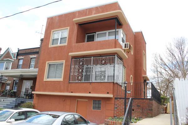 Building Photo - 7644 Fayette St