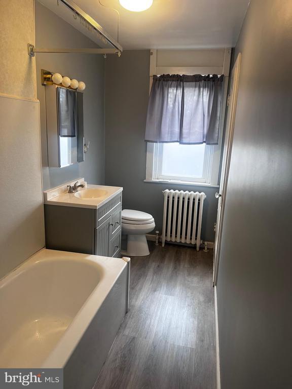 Building Photo - 501 N Brobst St