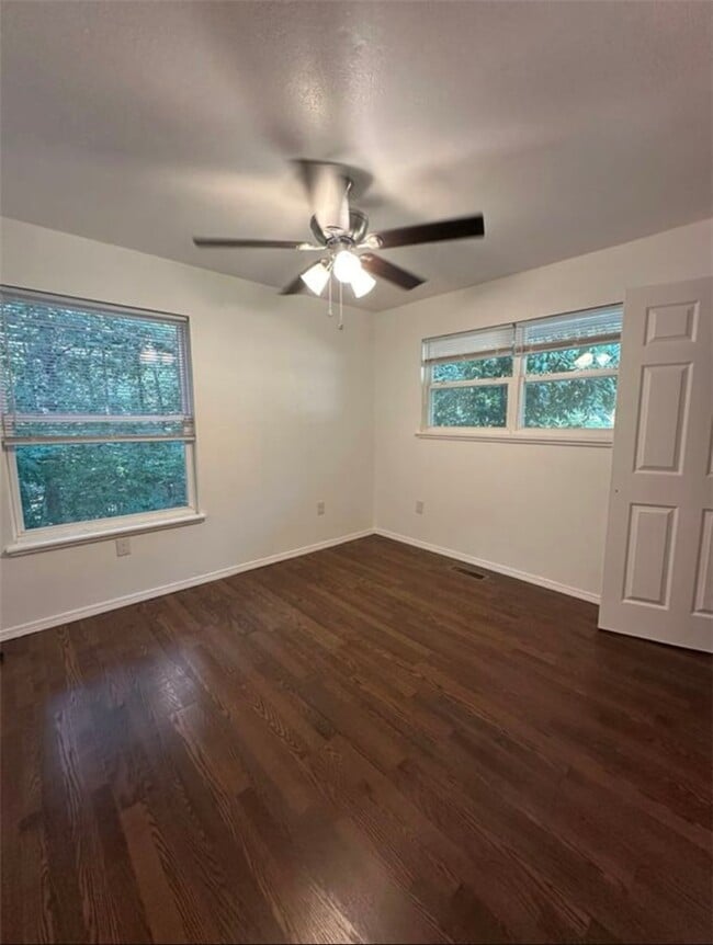 Building Photo - 9 Bewdley Cir