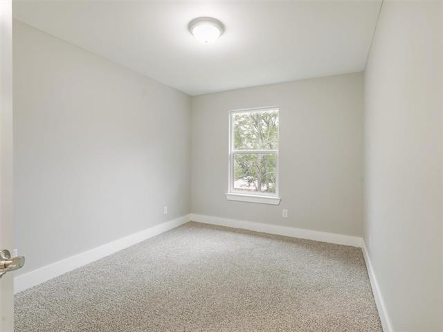 Building Photo - 724 W Walker St