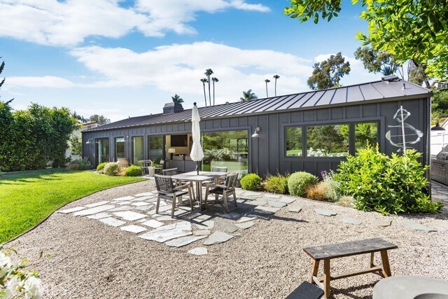 Building Photo - 24032 Paseo Del Campo