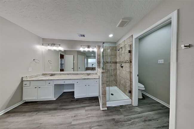 Building Photo - 21338 Wildcroft Dr