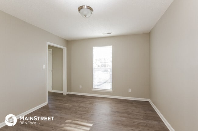 Building Photo - Welcome Home!