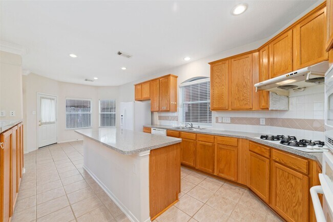 Building Photo - 2638 Long Leaf Dr