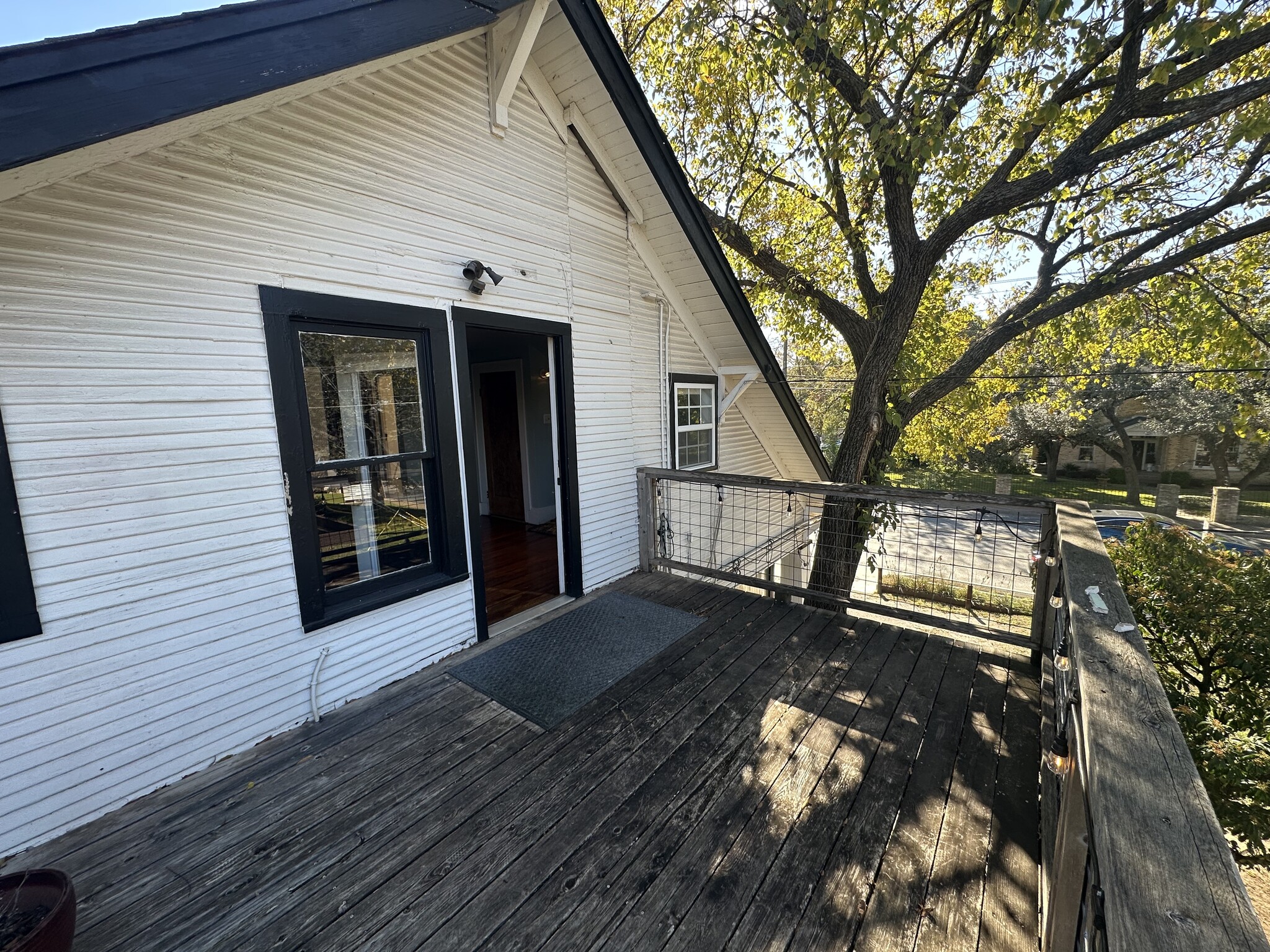 Upstairs Deck - 1822 W 35th St