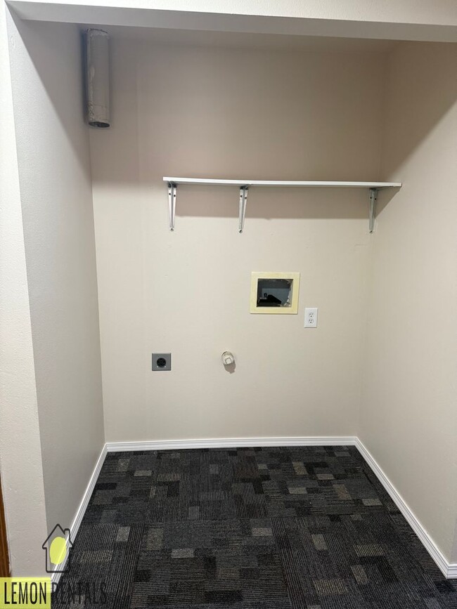 Building Photo - 201 E &quot;P&quot; St