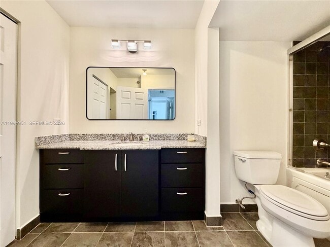 Building Photo - 20515 E Country Club Dr