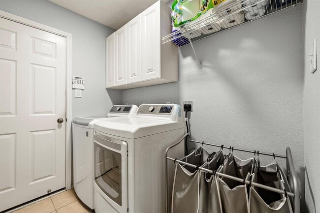 Building Photo - 2012 Foothills