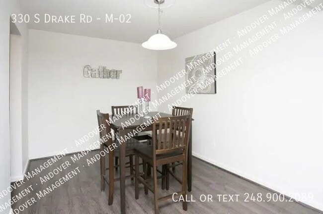 Building Photo - 330 S Drake Rd
