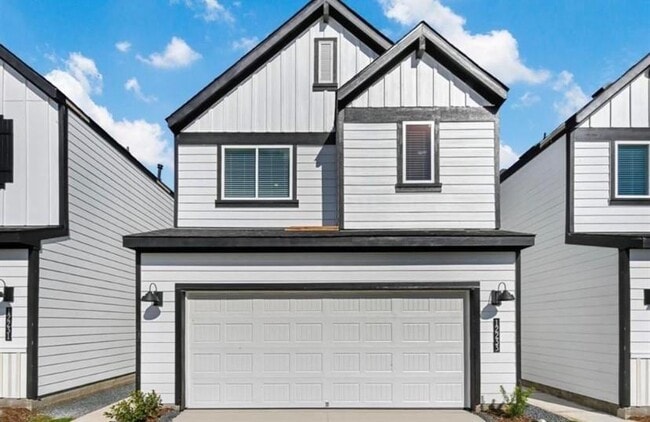 Primary Photo - 2924 Crown Gate Dr