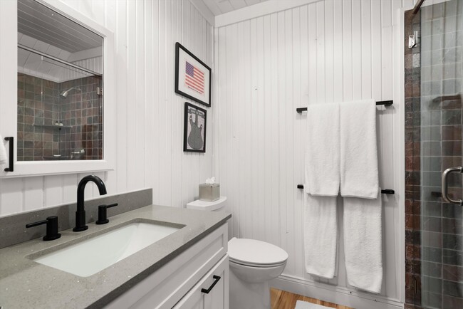 Building Photo - 1258 Juniper Hill Rd