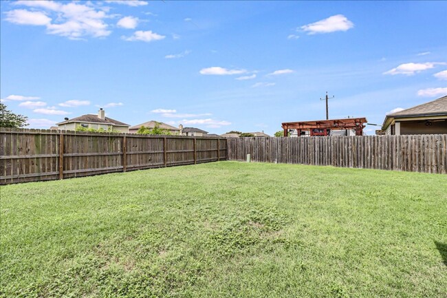 Building Photo - 7617 Diamond Dr.