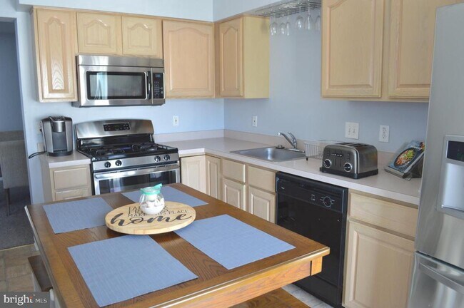 Building Photo - 23 Sawgrass Ct
