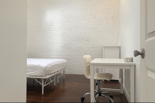 Building Photo - 101 Court St