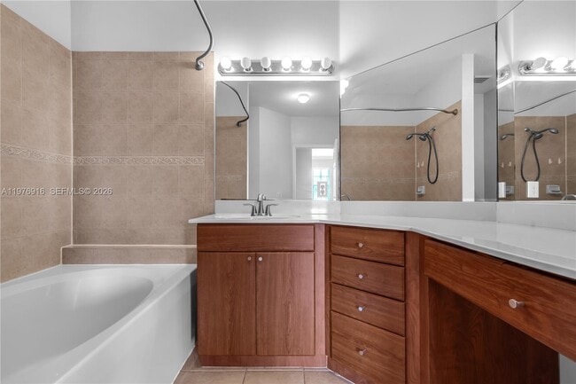 Building Photo - 14055 SW 51st Ln