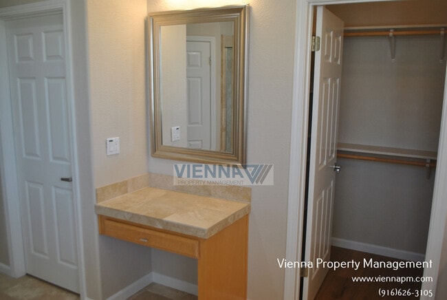 Building Photo - 3750 Jennieke Ct