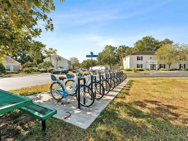 Building Photo - 13693 Orange Sunset Dr