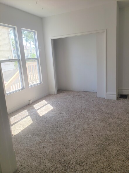 Building Photo - 255 Elmwood Ave