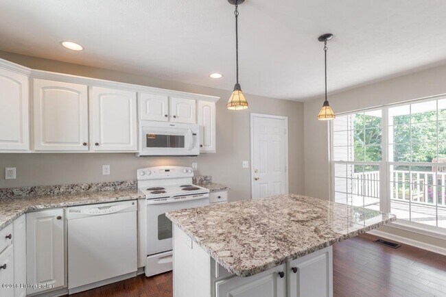 Building Photo - 10503 Hite Creek Rd
