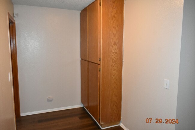 Building Photo - Charming 3-Bedroom Home with Spacious Backyard & 2-Car Garage