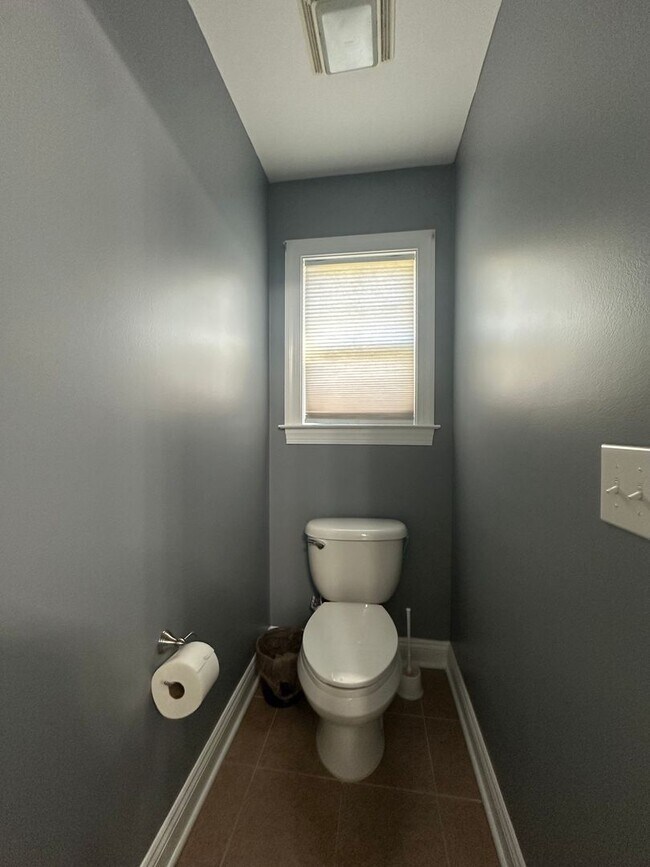 Building Photo - 509 Blue Angel Ct