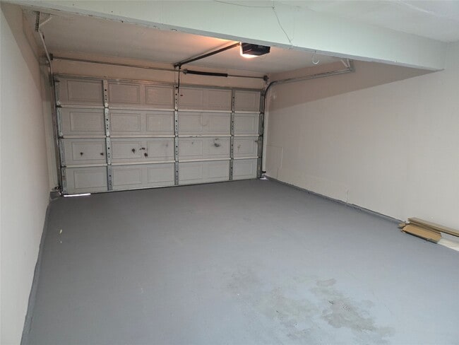 Building Photo - 4371 Kevinkay Dr