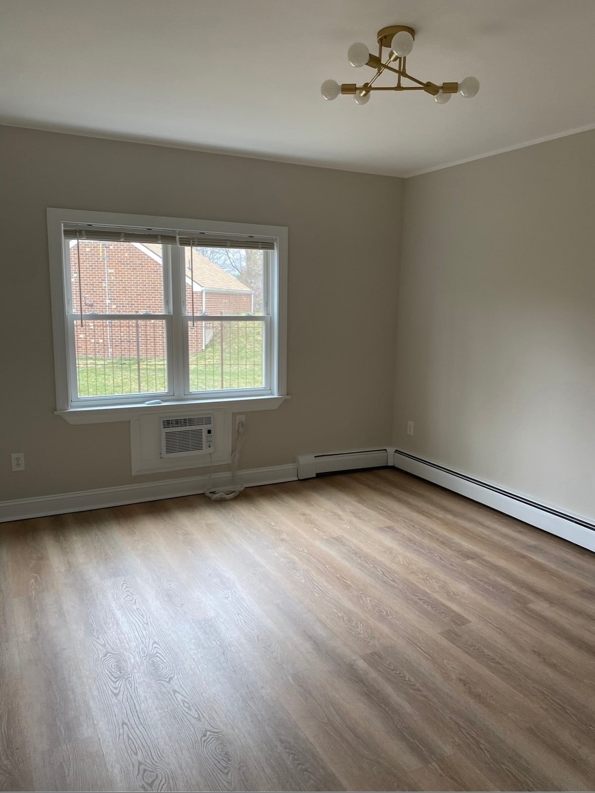 Building Photo - 17 Balance Rock Rd