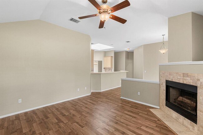 Building Photo - 7172 Ridge Oak Rd