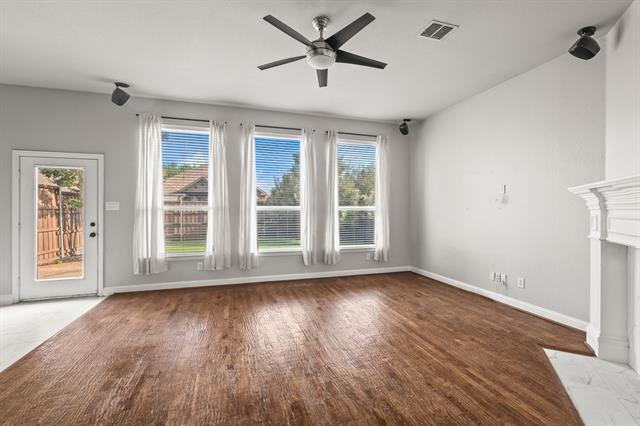 Building Photo - 3680 Roosevelt Dr