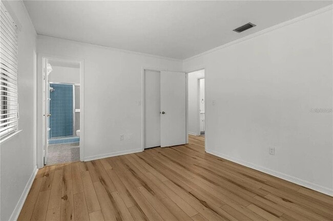 Building Photo - 4344 NW 30th Ter