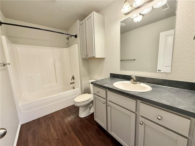 Building Photo - 1703 E Central St