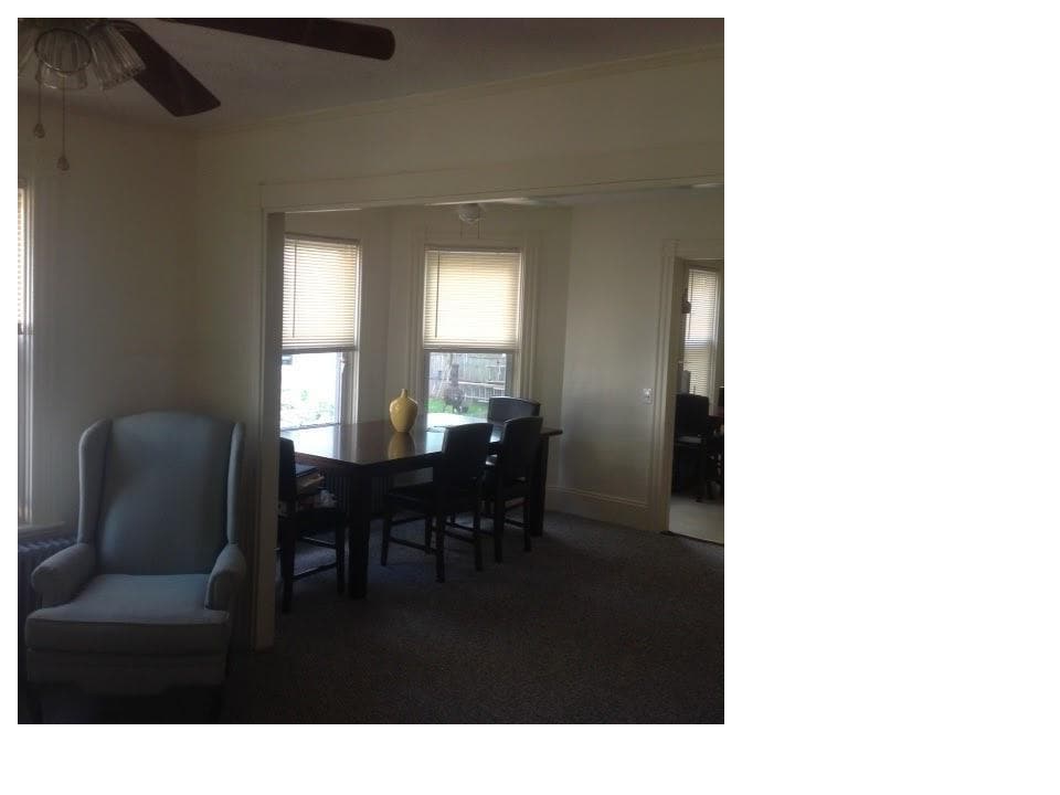 Dining Nook - 48 Warren Ave