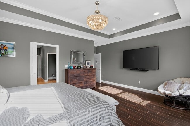 Building Photo - 5522 Frontier Dr