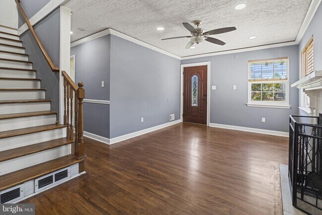 Building Photo - 8030 New Riggs Rd