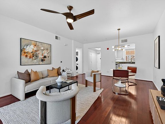 Building Photo - 1390 Saddle Rack St