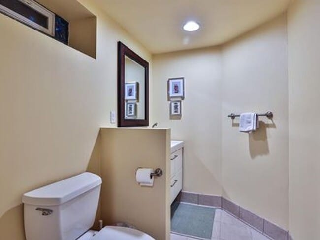 Building Photo - Beautiful Home in Prime Montgomery Location