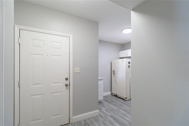 Building Photo - 521 Villa Del Sol Cir