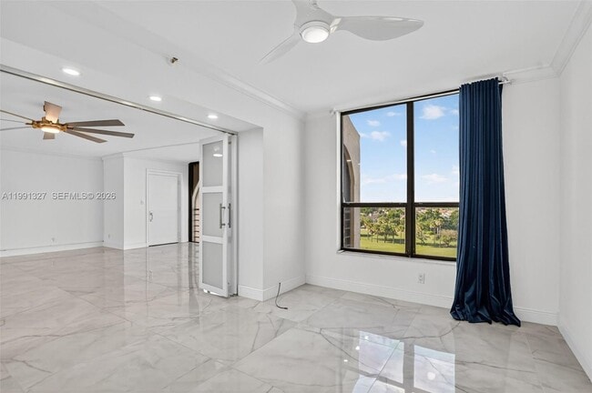 Building Photo - 7145 Promenade Dr